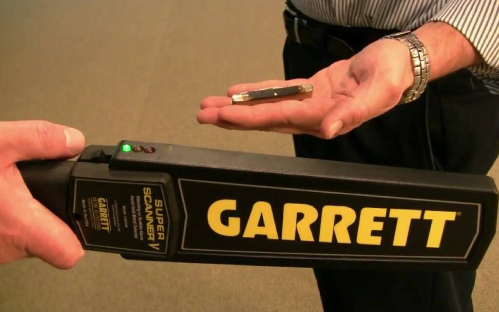 Hand Held Detector